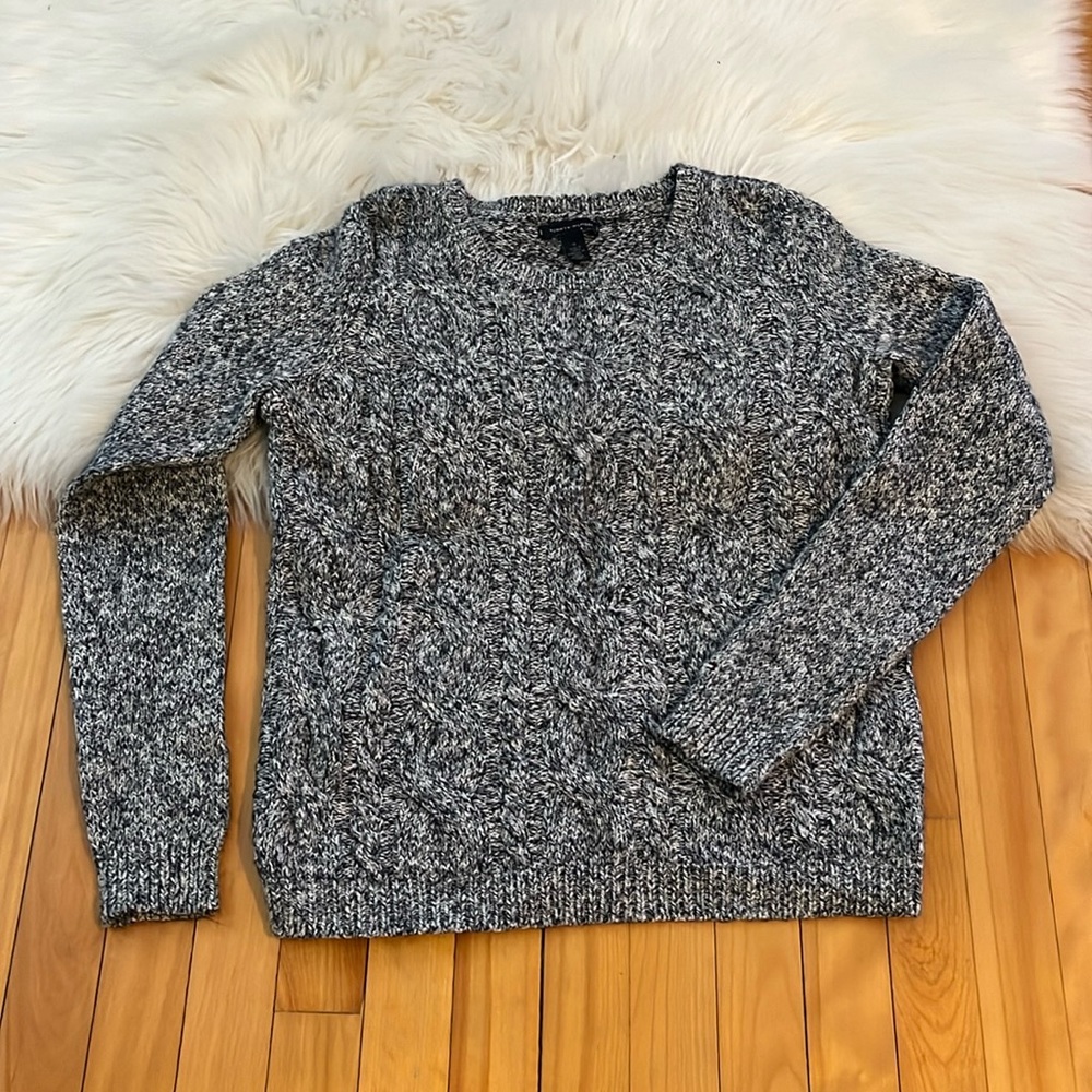 Tommy Hilfiger cable knot long sleeve sweater